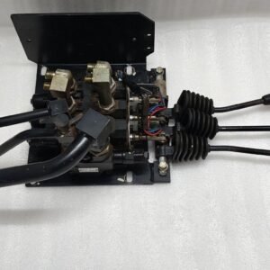 CLARK MHA SCD-010 P NO 8067890 SN 2031 HYDRAULIC CONTROL VALVE FOR FORKLIFT 11:08