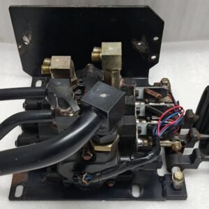 CLARK MHA SCD-010 P NO 8067890 SN 2032 HYDRAULIC CONTROL VALVE FOR FORKLIFT 12:36 10 CLARK MHA SCD 010 P NO 8067890 SN 2032 HYDRAULIC CONTROL VALVE FOR FORKLIFT 9