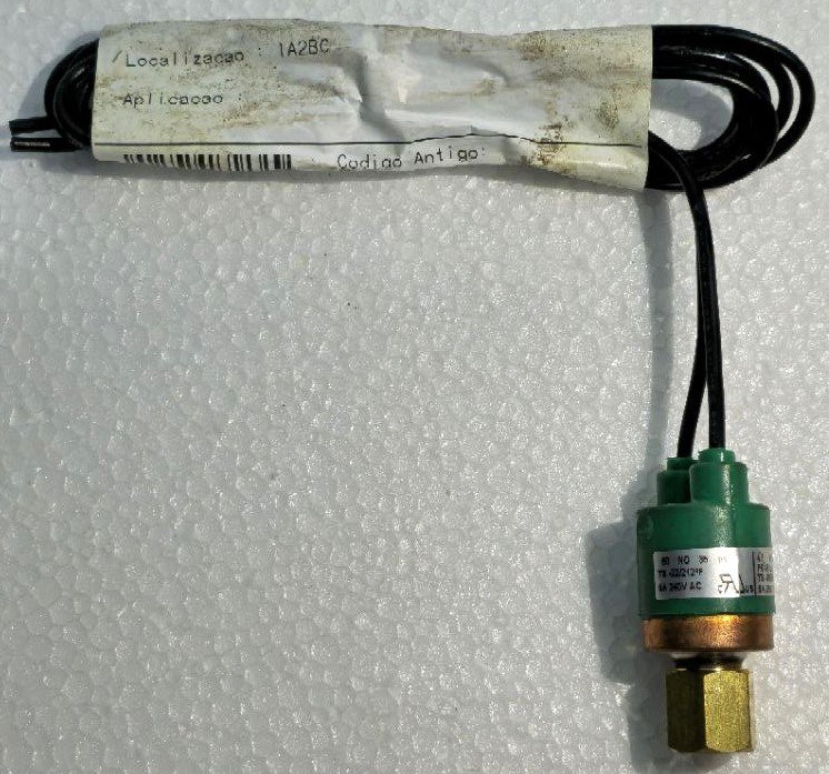 DANFOSS ACB-2UA203W CARTRIDGE PRESSURE SWITCH 061F6056 (1)
