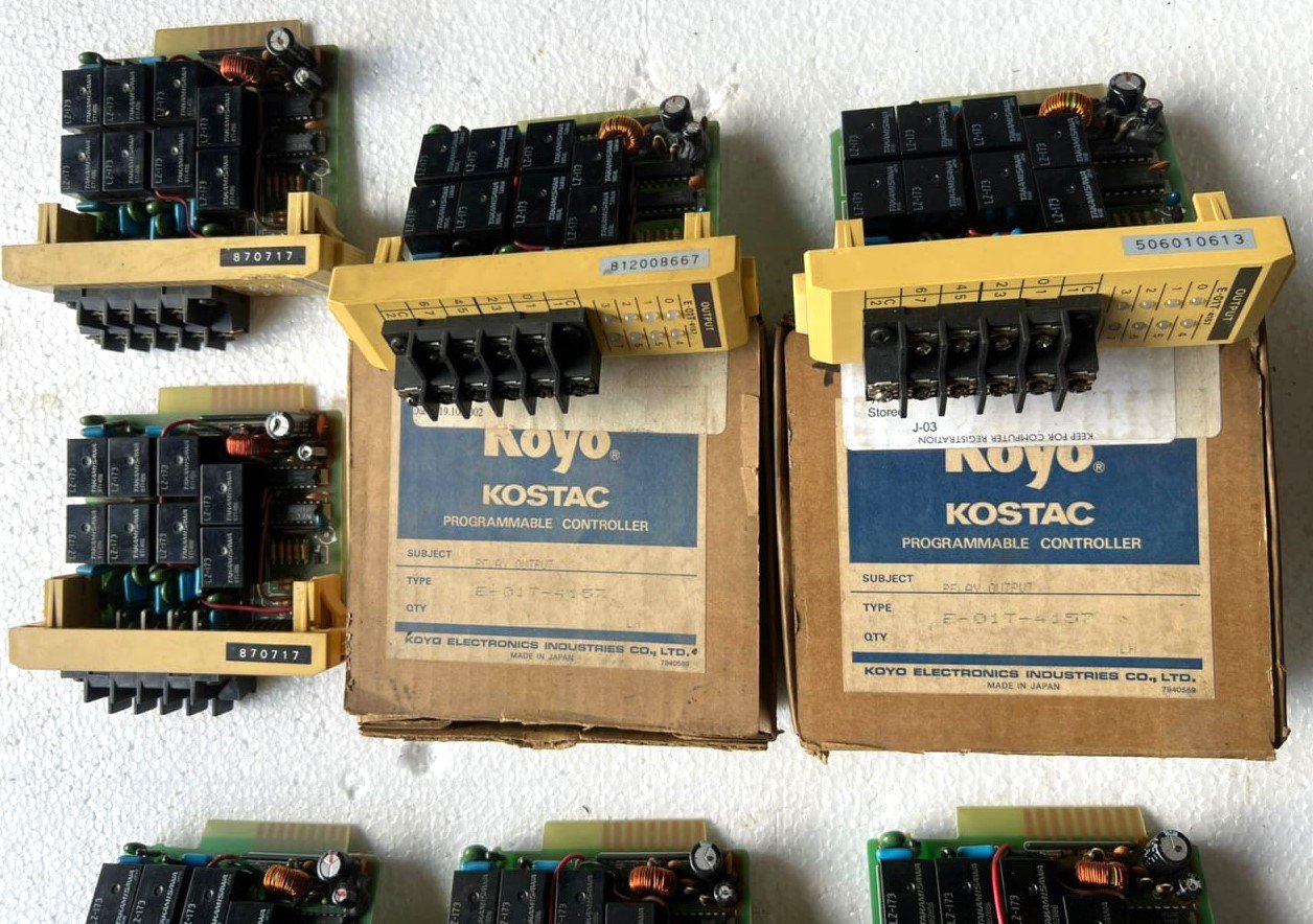 KOYO ELECTRONICS E-01T-4157 OUTPUT PROGRAMMABLE CONTROLLER UNIT J-03 -3 (3)