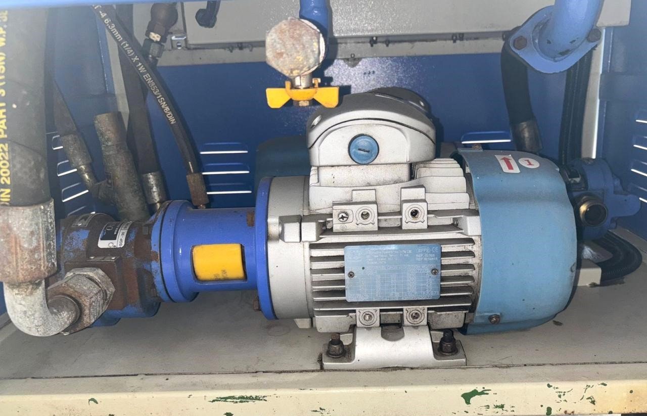 OILMAX CENTRIFUGAL OIL CLEANING SYSTEM OCS-1500PH SN 17071817 (8)