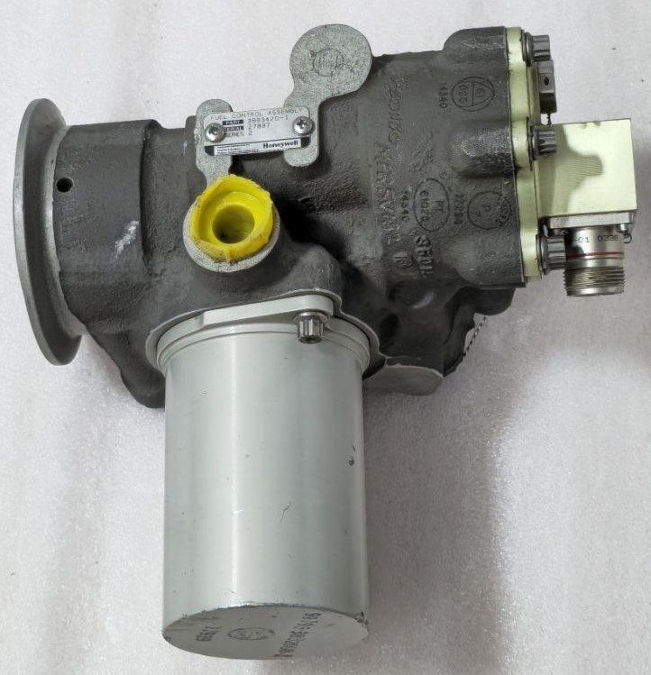 HONEYWELL TURBINE ENGINE MAIN FUEL CONTROL 3883420-1 99193 SOCN 3882880 -2 (1)