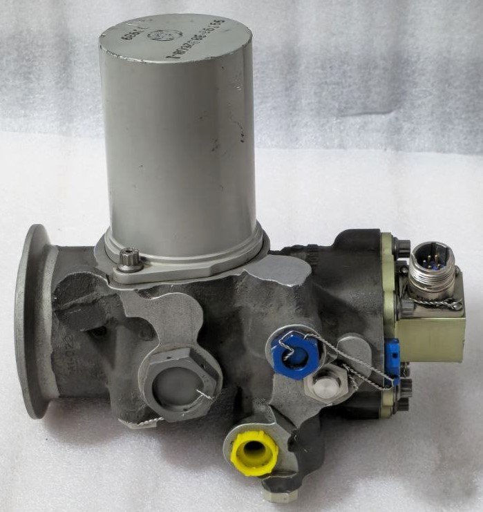 HONEYWELL TURBINE ENGINE MAIN FUEL CONTROL 3883420-1 99193 SOCN 3882880 -2 (2)