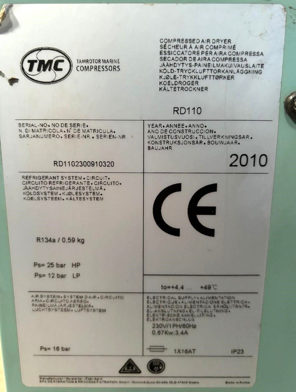 TMC TAMROTOR MARINE COMPRESSORS R35 SR NO. 2300206217 AIR DRYER (4)