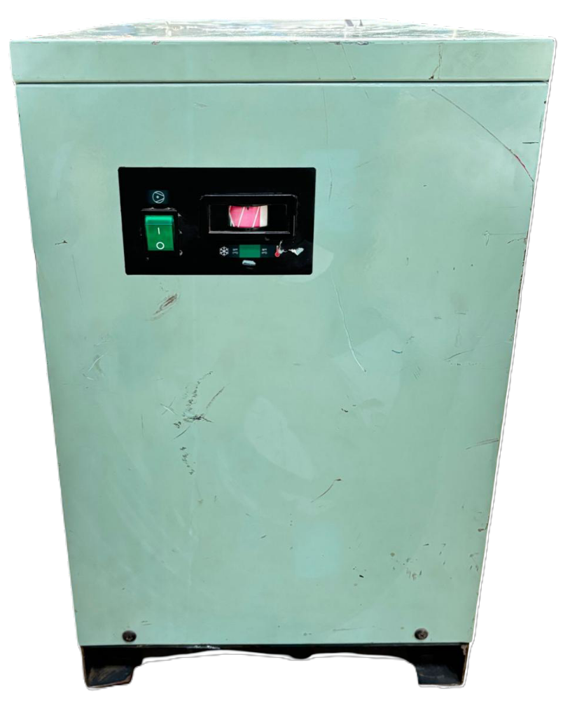 TMC TAMROTOR MARINE COMPRESSORS R35 SR NO. 2300206217 AIR DRYER (5)