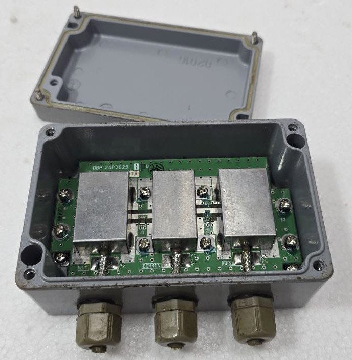 FURUNO ELECTRIC DB-1 SR NO-2000 DISTRIBUTOR UNIT FAST SHIP (13)