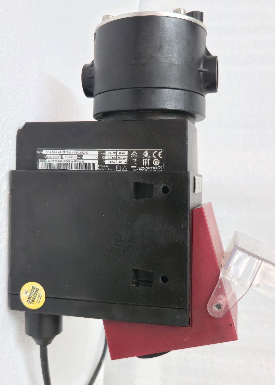 GRUNDFOS DDA 30-4 DIGITAL DOSING PUMP AR -PP FRANCE (10)