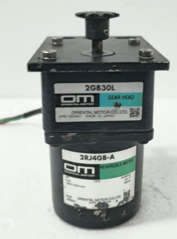 ORIENTAL MOTOR 2GB30L GEAR HEAD AND 2RJ4GB-A REVERSIBLE MOTOR WR9 1S04901 - 2 (1)