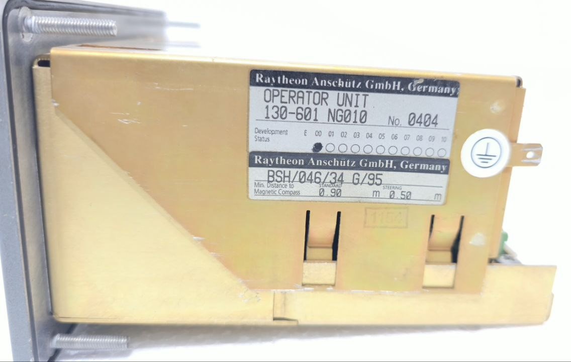RAYTHEON ANSCHUTZ OPERATOR UNIT 130-601 NG010 0404 BSH 046 34 G95 (3)