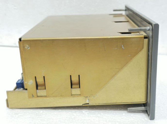 RAYTHEON ANSCHUTZ OPERATOR UNIT 130-601 NG010 0404 BSH 046 34 G95 (9)