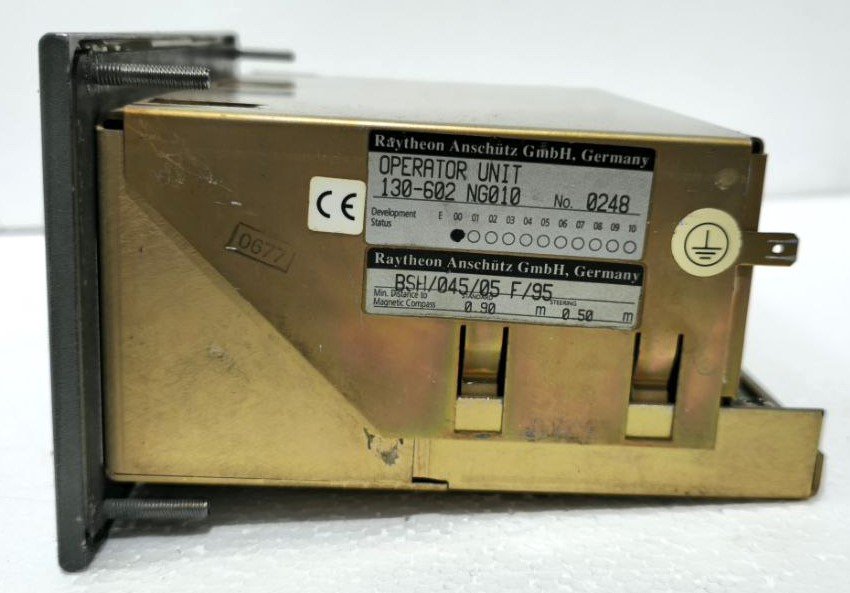 RAYTHEON ANSCHUTZ OPERATOR UNIT 130-602 NG010 0248 TMC BSH 045 05 F 95 (4)