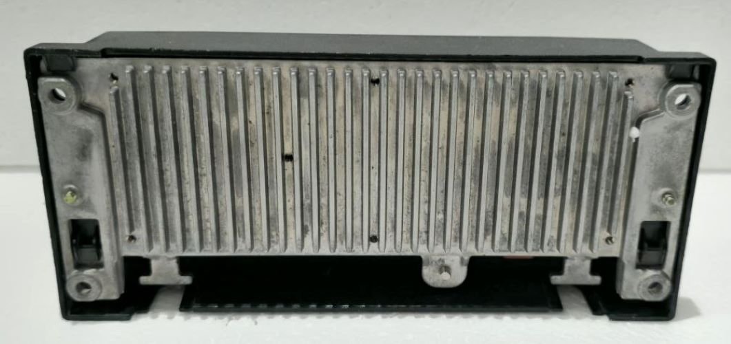 THRANE & THRANE TT-6090A SAILOR 6090 POWER CONVERTER 21-32V DC 406090A 201135 (7)