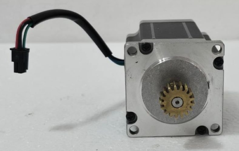 THRANE & THRANE TT37-134633-B POLARIZATION MOTOR SAILOR 900 VSAT. 51-2018 (5)