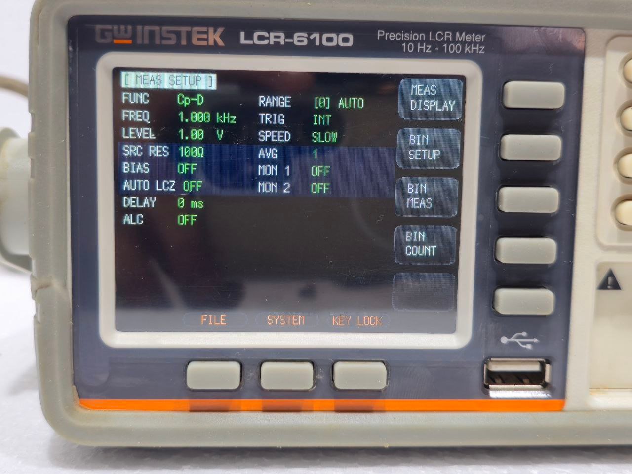 GW INSTEK LCR-6100 PRECISION LCR METER 10HZ-100KHZ LRC METER 0.05% ACCURACY (18)