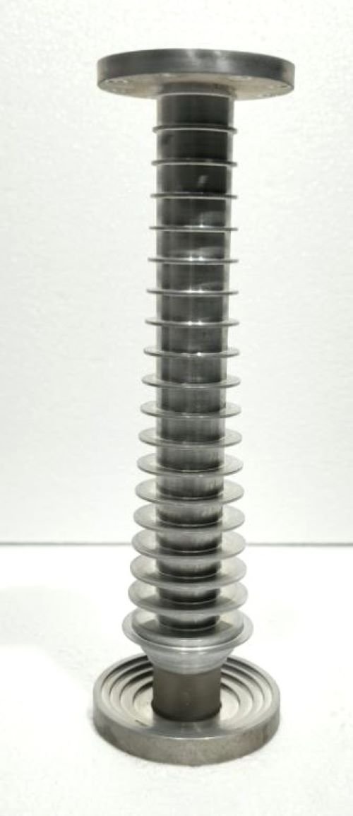 OPTIM MICROWAVE INC S40_DK-003 02468 KU BAND FEED FOR SEATEL ANTENNA MADE IN USA (1)