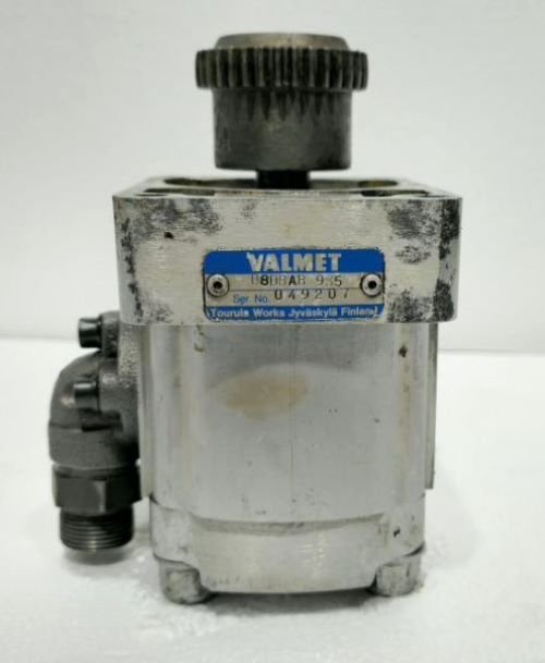 VALMET GEAR PUMP B8DBAB 935 FINDLAND SR NO-049207 FAST SHIP (5)