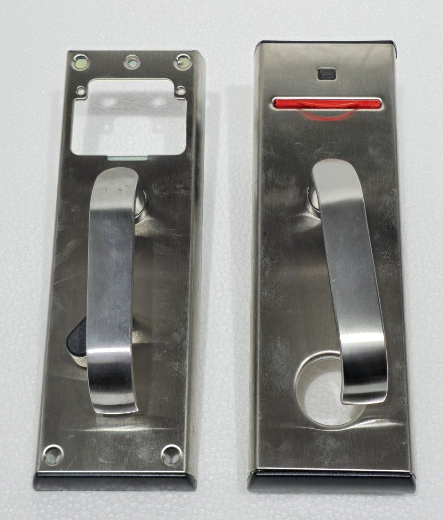 VINGCARD ELSAFE SATIN BRASS CLASSIC GUESTROOM LOCK BODIES & HANDLES Z3 LCU 3300 XC (2)