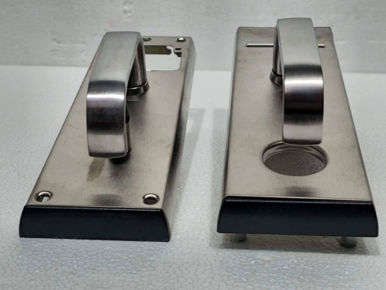 VINGCARD ELSAFE SATIN BRASS CLASSIC GUESTROOM LOCK BODIES & HANDLES Z3 LCU 3300 XC (3)