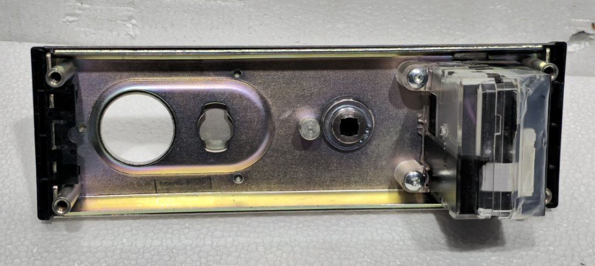 VINGCARD ELSAFE SATIN BRASS CLASSIC GUESTROOM LOCK BODIES & HANDLES Z3 LCU 3300 XC (5)