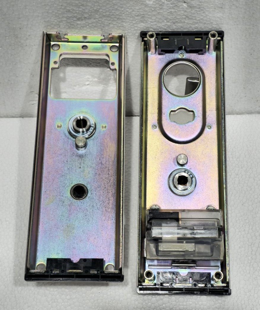 VINGCARD ELSAFE SATIN BRASS CLASSIC GUESTROOM LOCK BODIES & HANDLES Z3 LCU 3300 XC (6)