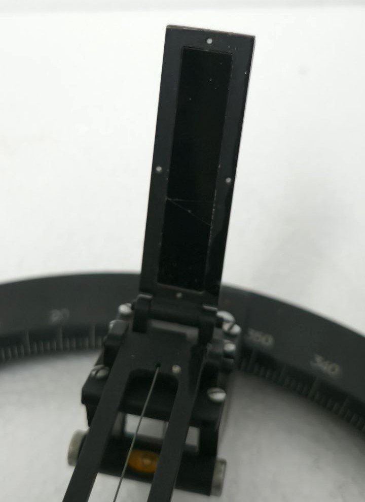 YOKOGAWA GYROCOMPASS AZIMUTH CIRCLE MKX617 11B68 2011.04 2 KG (10)