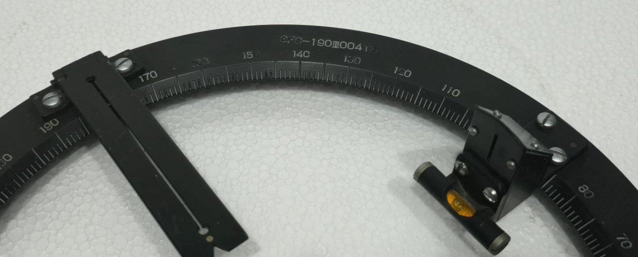 YOKOGAWA GYROCOMPASS AZIMUTH CIRCLE MKX617 11B68 2011.04 2 KG (11)