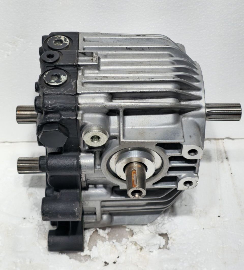 DANFOSS DSD LTD TRANSMISSION 11273546 J212100735 JAPAN UNUSED (1)