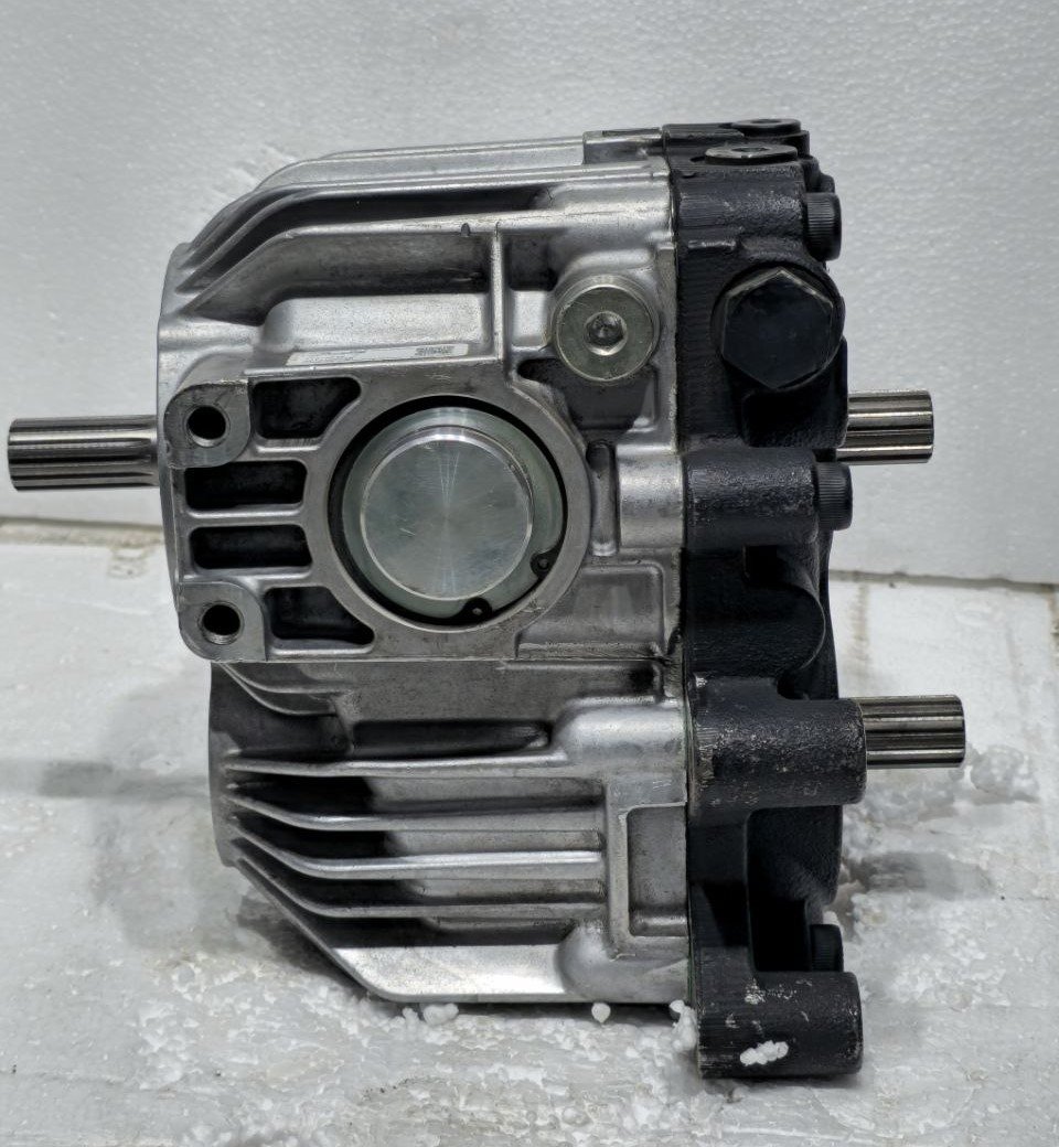 DANFOSS DSD LTD TRANSMISSION 11273546 J212100735 JAPAN UNUSED (10)