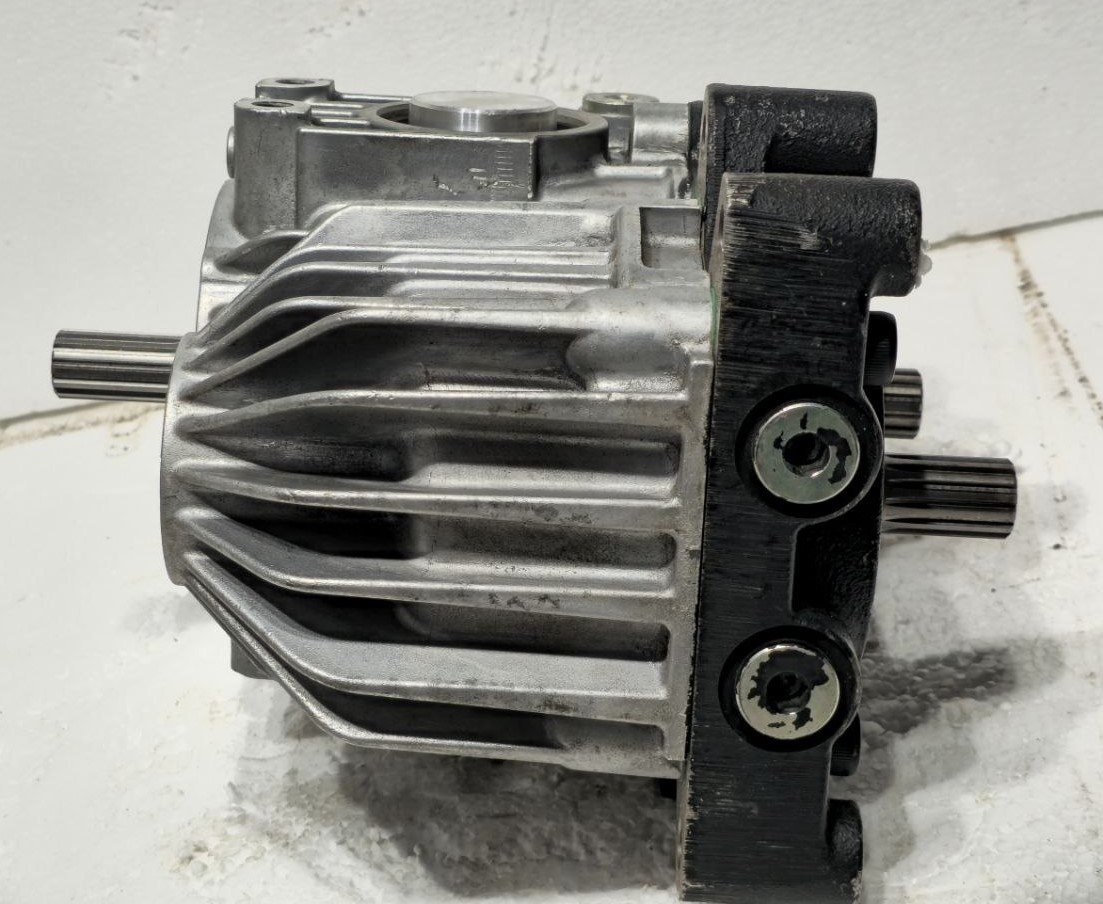 DANFOSS DSD LTD TRANSMISSION 11273546 J212100735 JAPAN UNUSED (11)