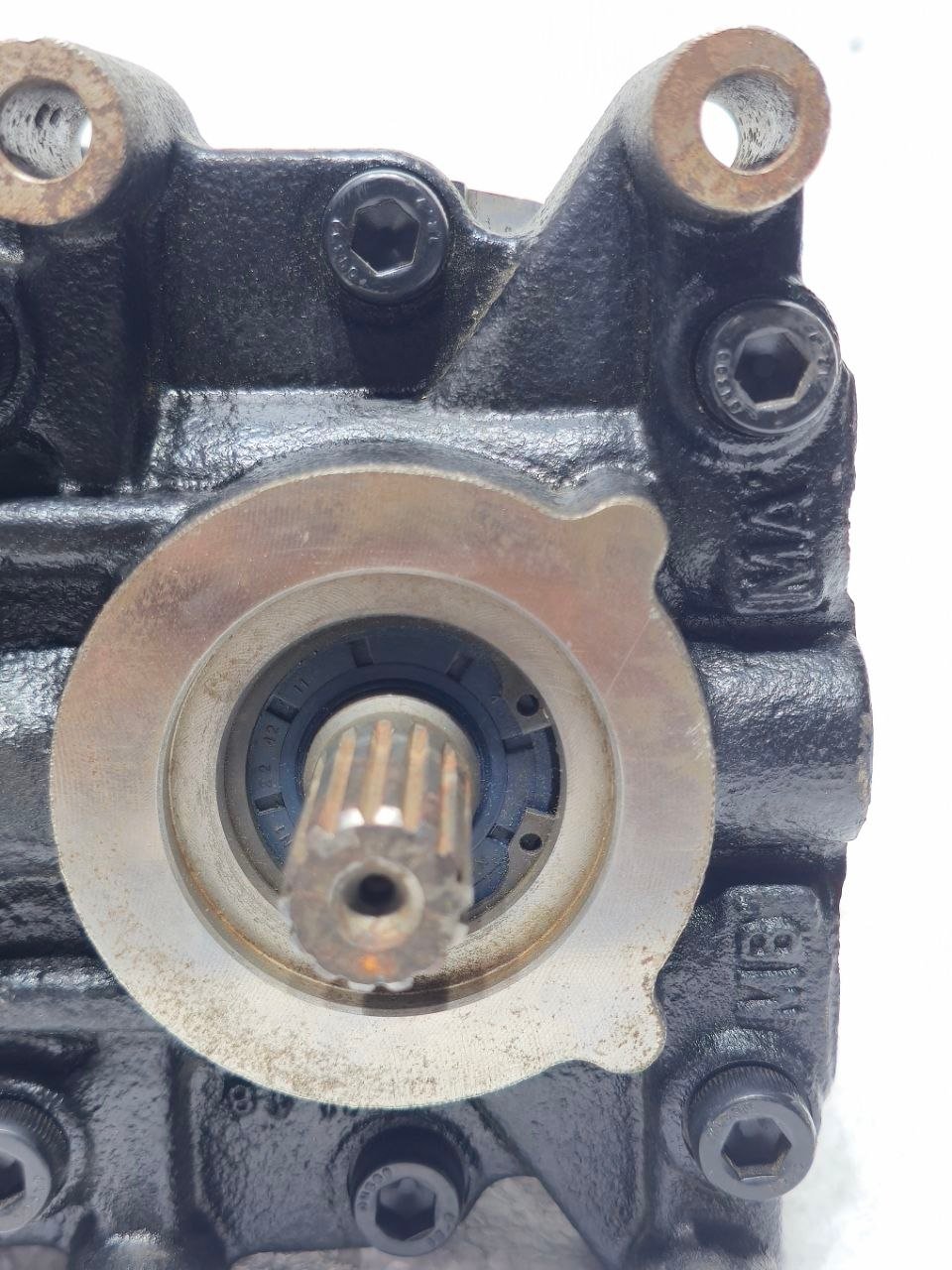 DANFOSS TRANSMISSION U STYLE CW LDU32 11275114 006523342J01 (13)