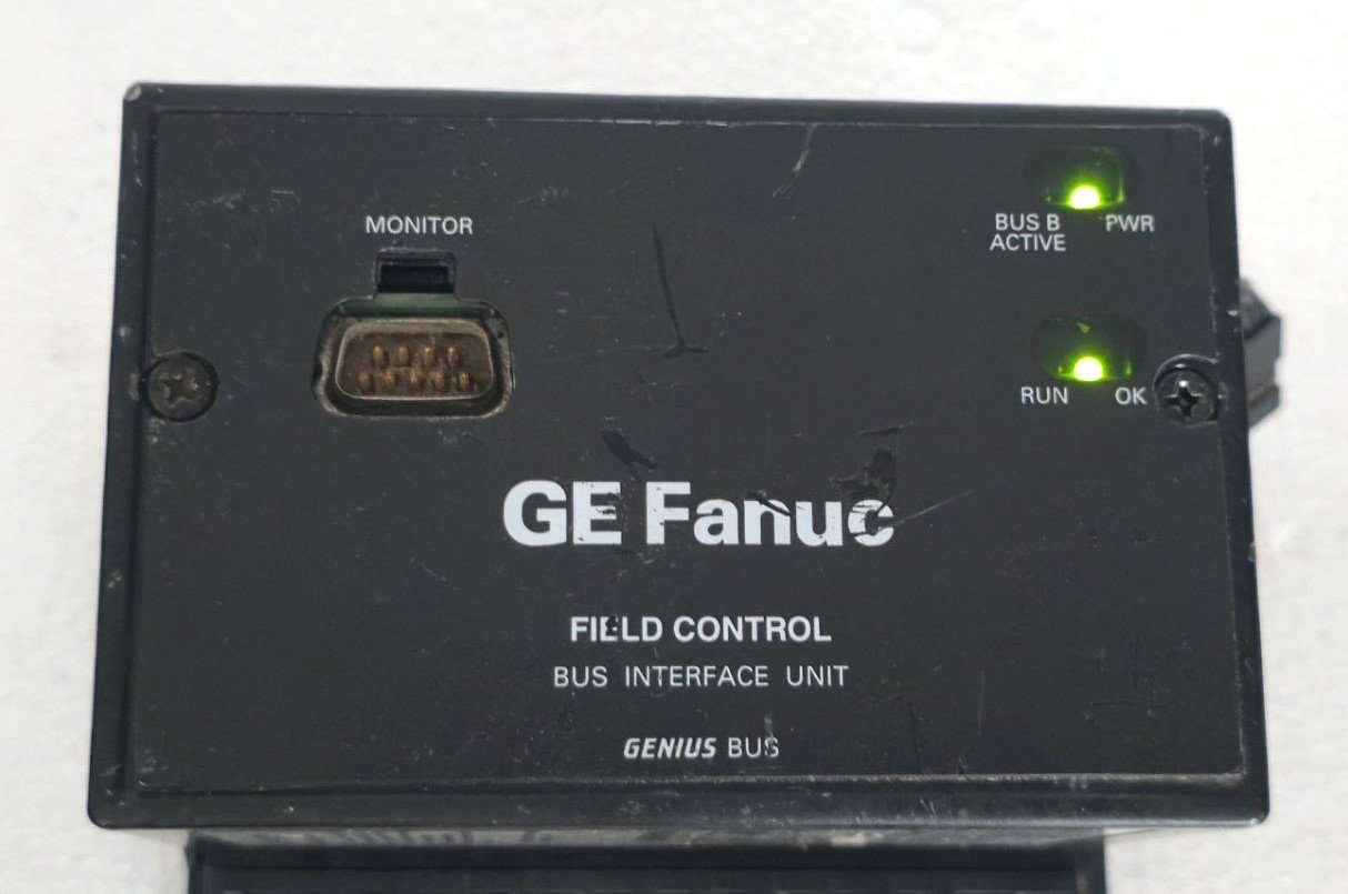 GE FANUC FIELD CONTROL BUS INTERFACE UNIT GENIUS BUS IC670GBI002K 700MA (10)