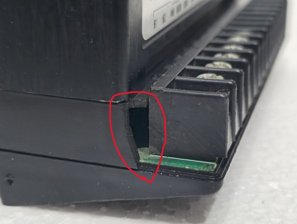 GE FANUC FIELD CONTROL BUS INTERFACE UNIT GENIUS BUS IC670GBI002K 700MA (8)