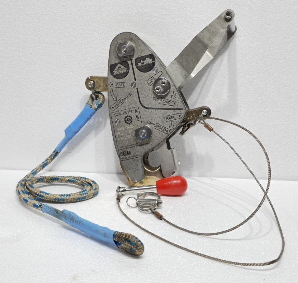 GLOBAL DAVIT GMBH COMBINED OFF-LOAD AUTOMATIC RELEASE HOOK HRL-26 SWL 26KN (1)