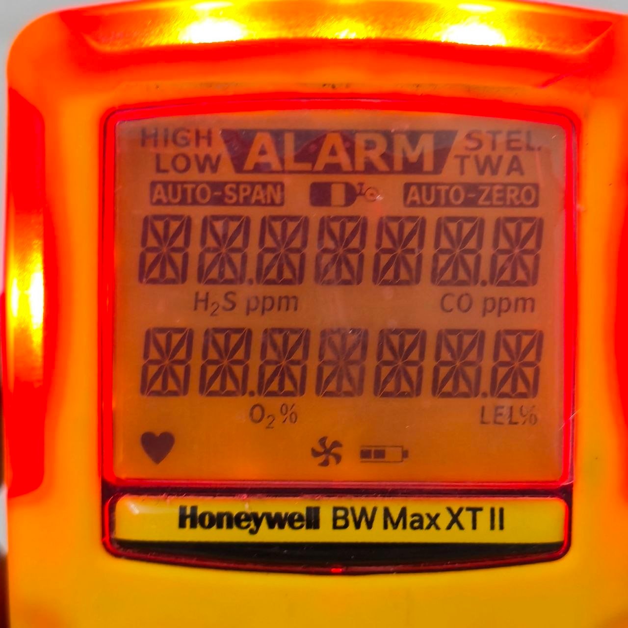 HONEYWELL BW GASALERT MAX XT II GAS MONITOR DETECTOR O2 FAIL OR ERROR SHOWN (10)