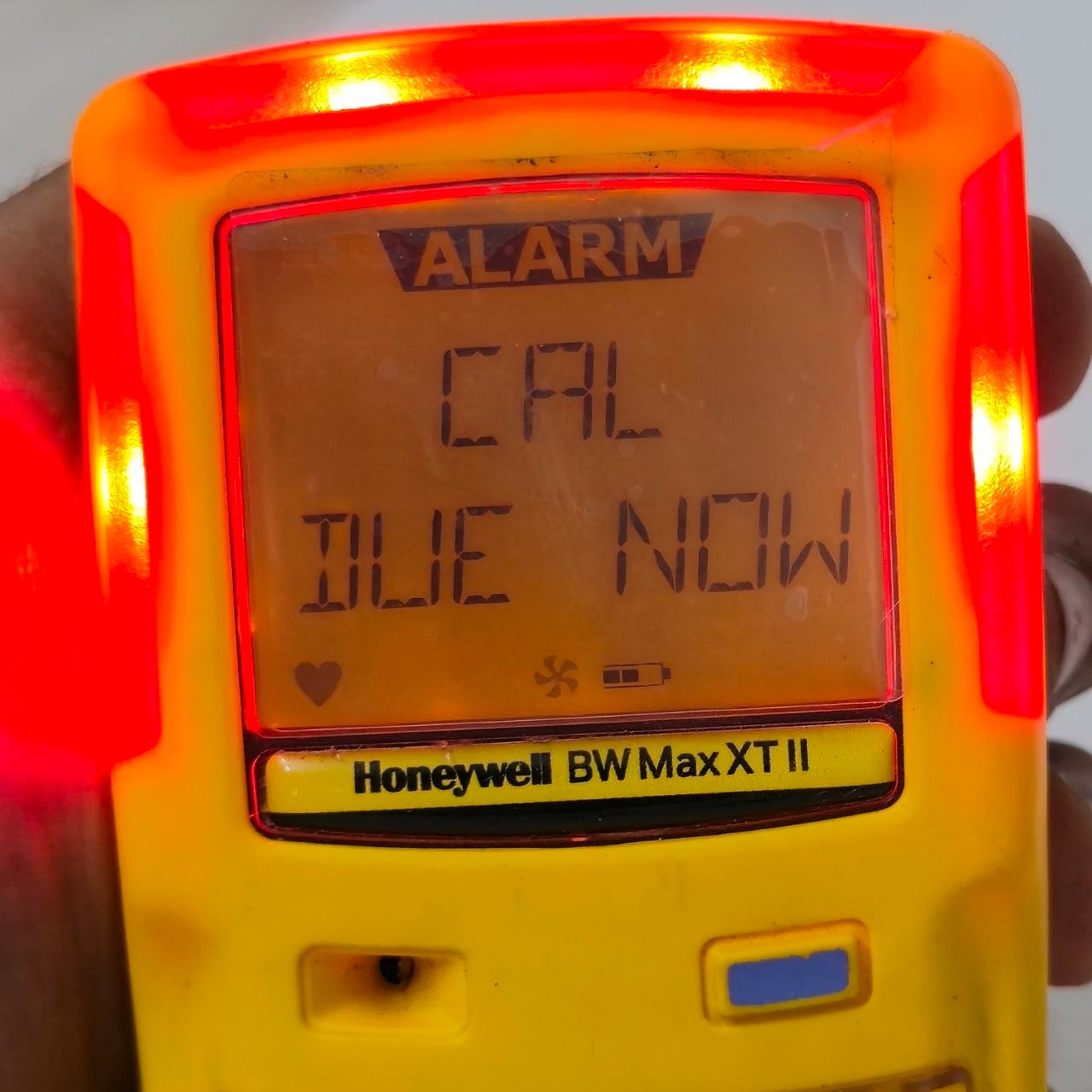 HONEYWELL BW GASALERT MAX XT II GAS MONITOR DETECTOR O2 FAIL OR ERROR SHOWN (15)