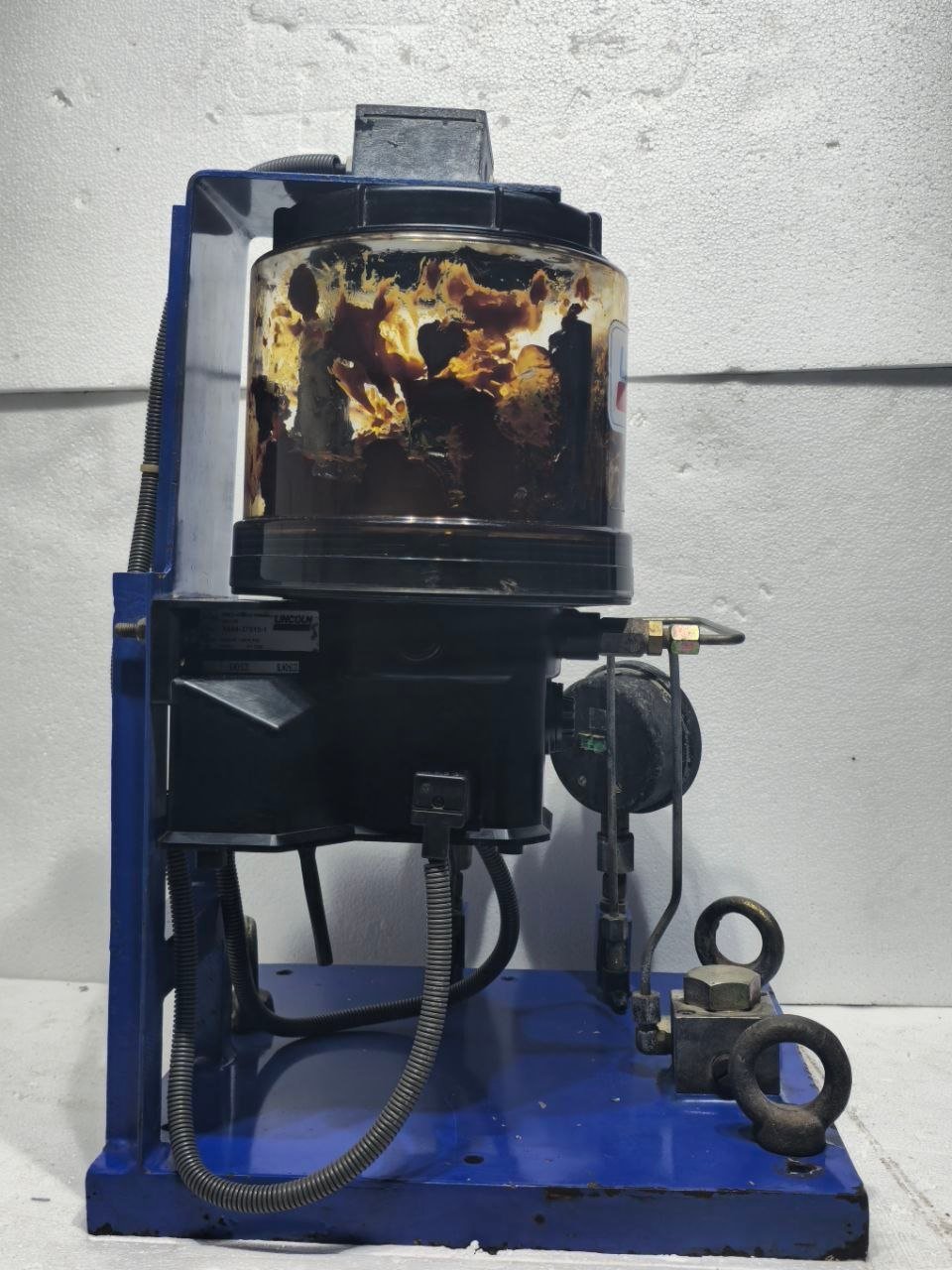 LINCOLN INDUSTRIAL P203-4XLBO-1K6-24-2A1.10 LUBRICATOR GREASE PUMP X644-37515-1 (9)
