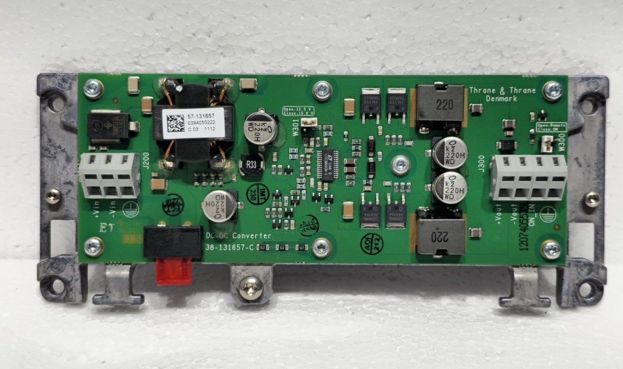 SAILOR TT-6090A POWER CONVERTER PN-406090A THRANE & THRANE AS 21-32V DC (9)