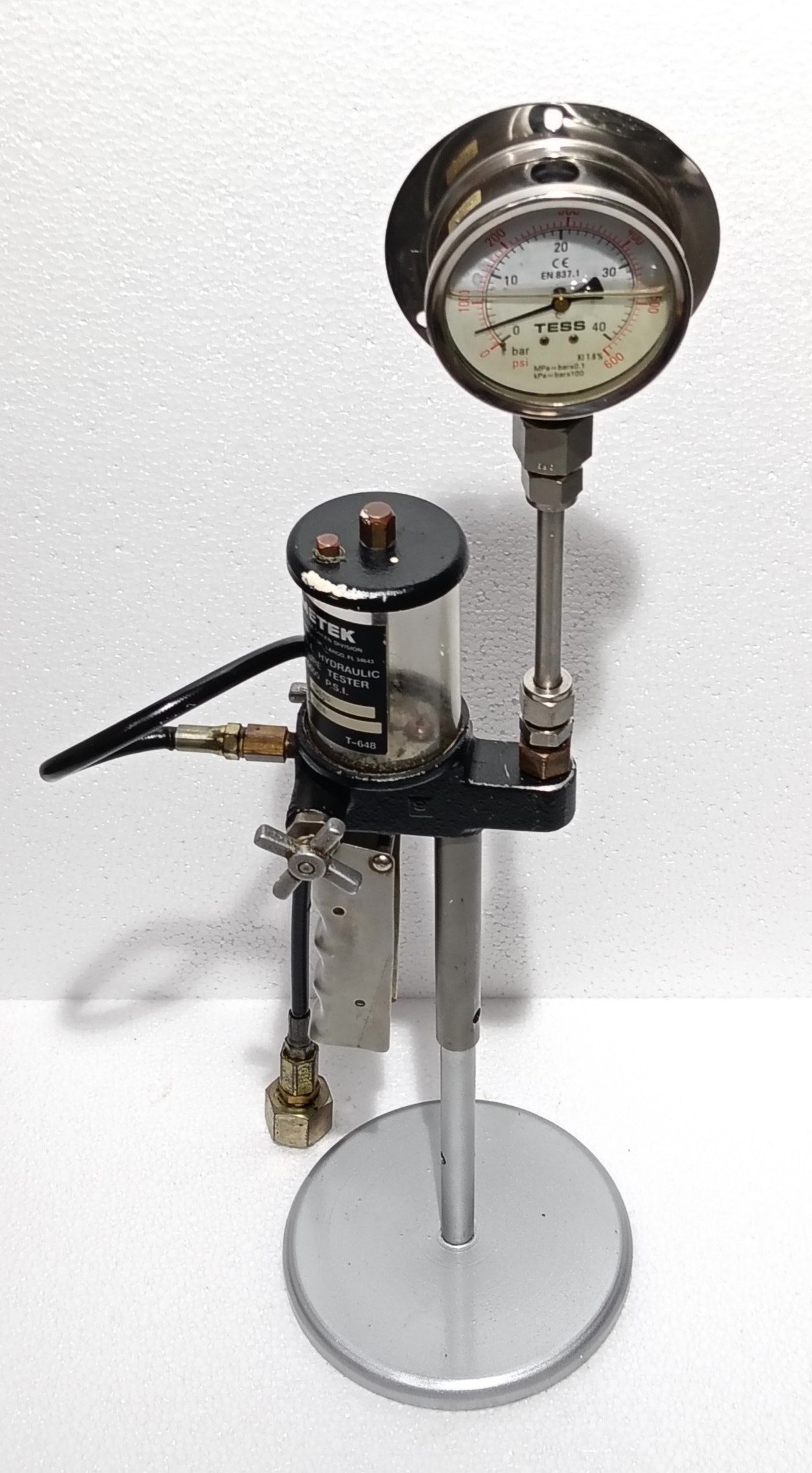 AMETEK T-620 384 PORTABLE HYDRAULIC HAND PUMP PRESSURE TESTER 0-5000 PS (1)