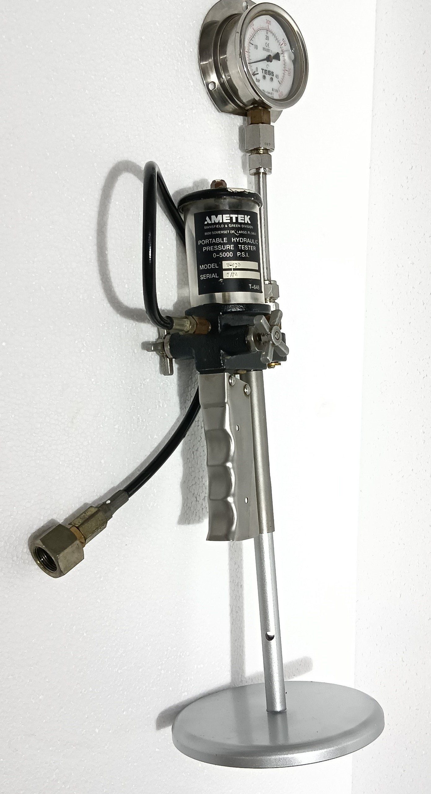 AMETEK T-620 384 PORTABLE HYDRAULIC HAND PUMP PRESSURE TESTER 0-5000 PS (4)