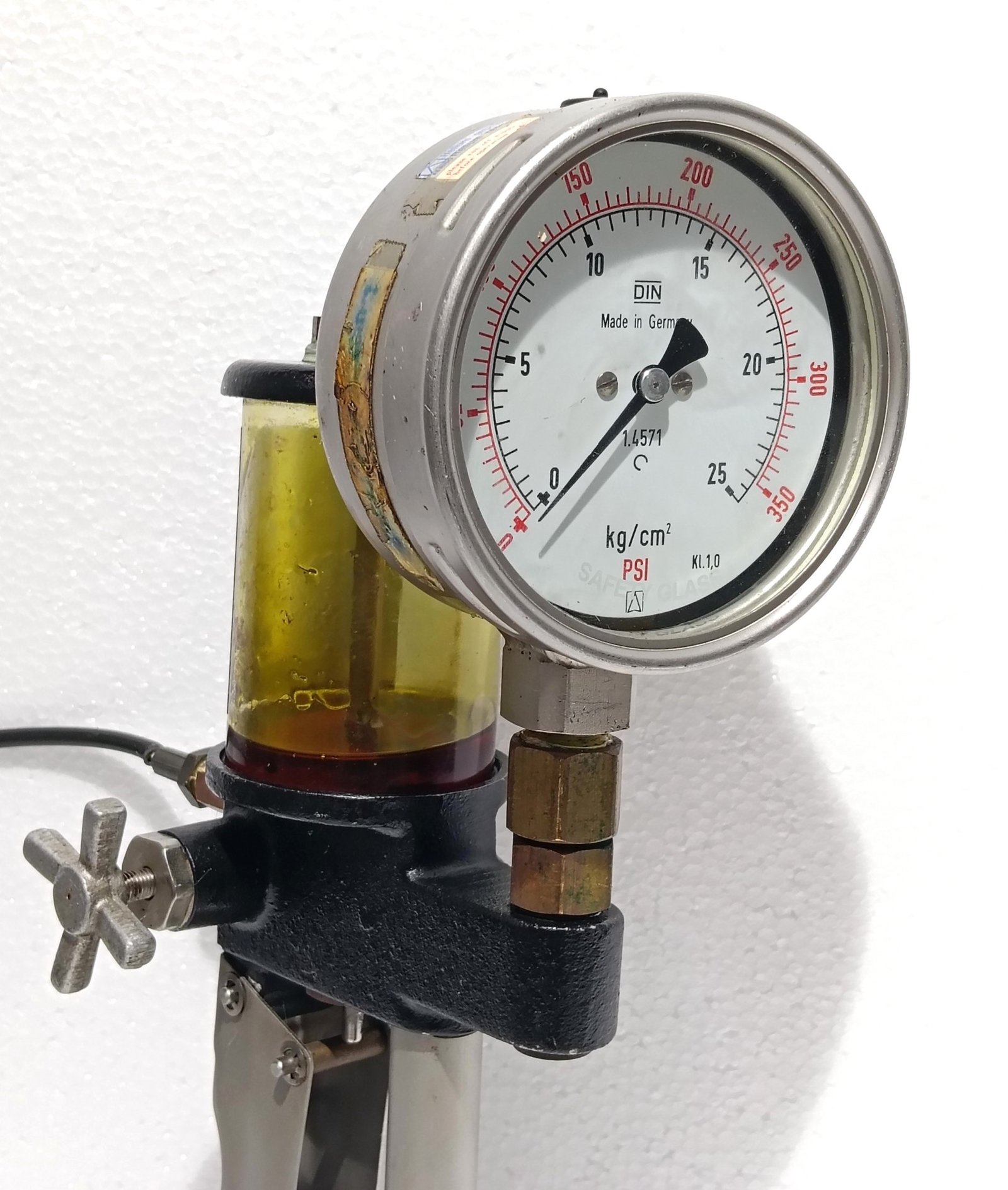 AMETEK T-620 699 PORTABLE HYDRAULIC HAND PUMP PRESSURE TESTER 0-3000 PSI (10)
