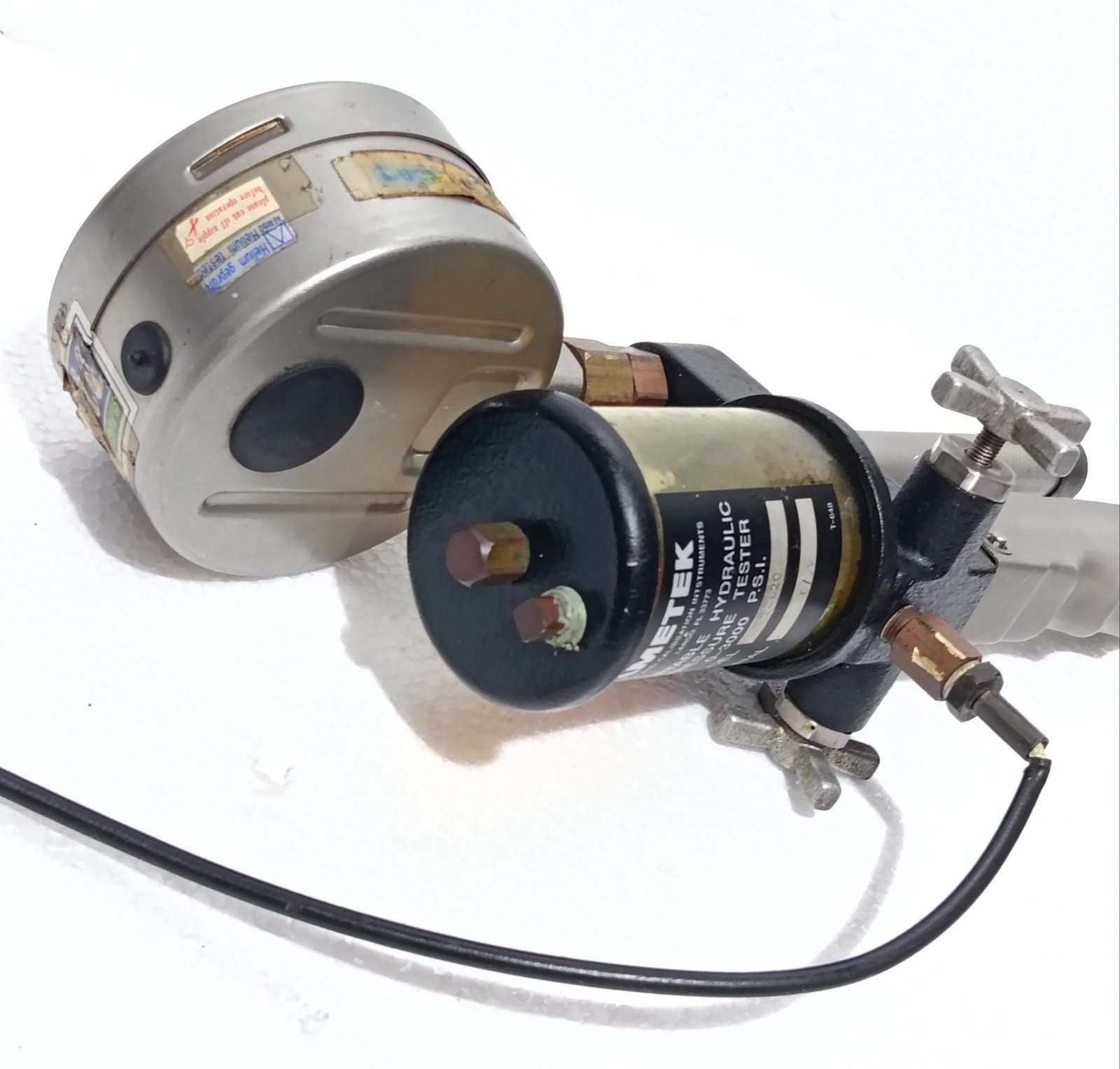 AMETEK T-620 699 PORTABLE HYDRAULIC HAND PUMP PRESSURE TESTER 0-3000 PSI (11)