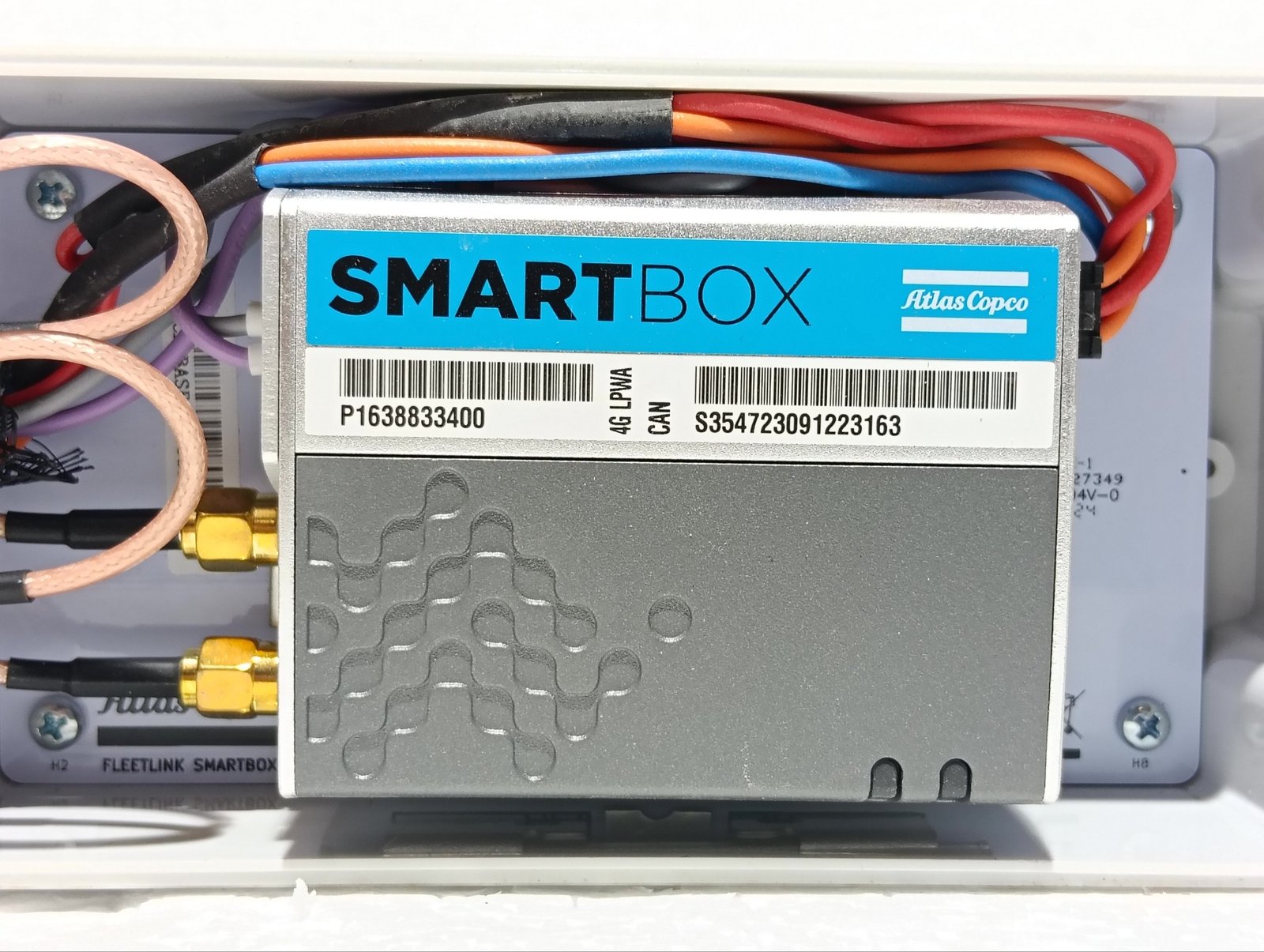 ATLAS COPCO P1638833400 FLEETLINK SMARTBOX COMPRESSOR MONITOR ETHERNET MODEM - 2 (3)