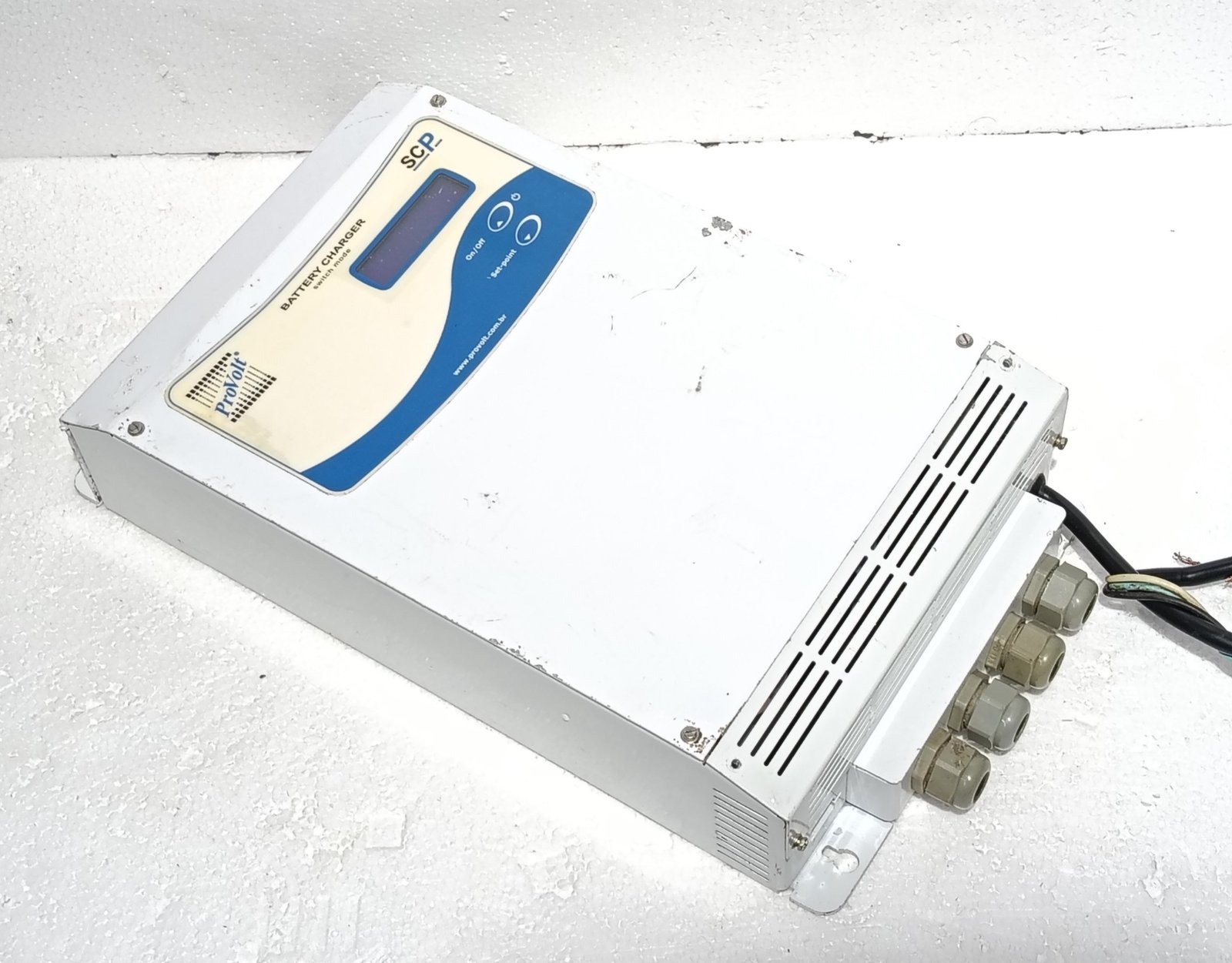 PROVOLT BATTERY CHARGER SCP 1240 110V INPUT 12V 40A OUTPUT 480W COD 2 20 4206 D (13)