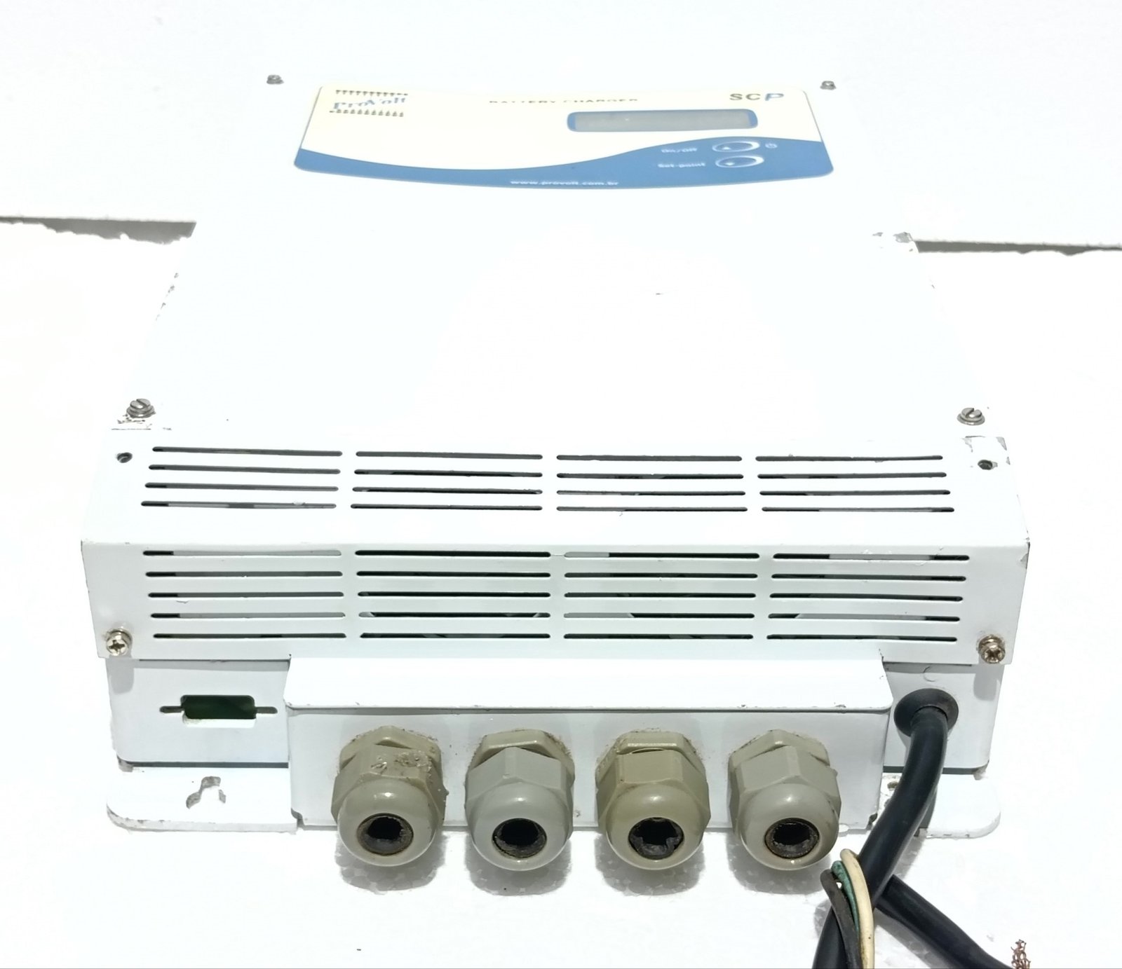 PROVOLT BATTERY CHARGER SCP 1240 110V INPUT 12V 40A OUTPUT 480W COD 2 20 4206 D (7)