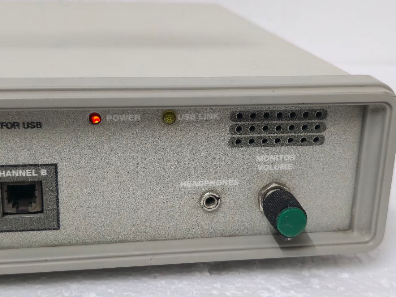 ROCHELLE 3540 2-CHANNEL TELEPHONE NETWORK EMULATOR 500D3901 100-240 VAC (9)
