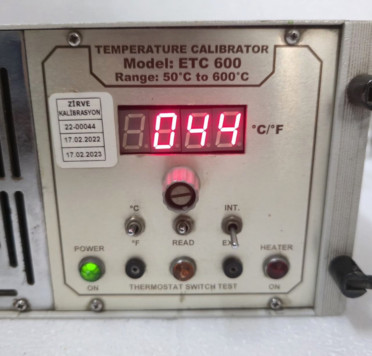 TEMPRATURE CALIBRATOR ETC-600 RANGE 50C TO 600C SLN MT-1001-T0786 220VAC50HZ (12)