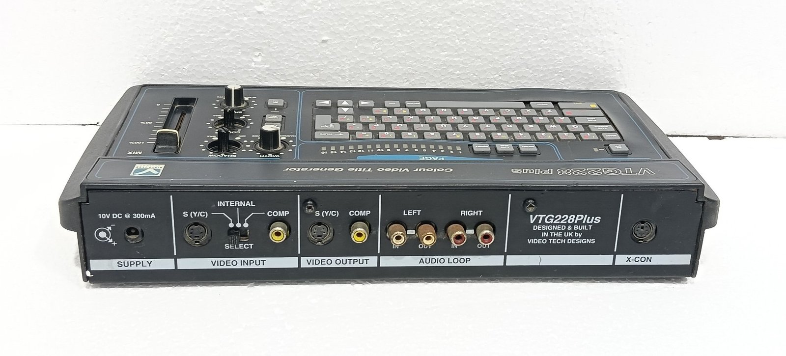 VIDEO TECH DESIGNER VTG228 PLUS COLOUR VIDEO TITLE GENERATOR 49-4236 (5)