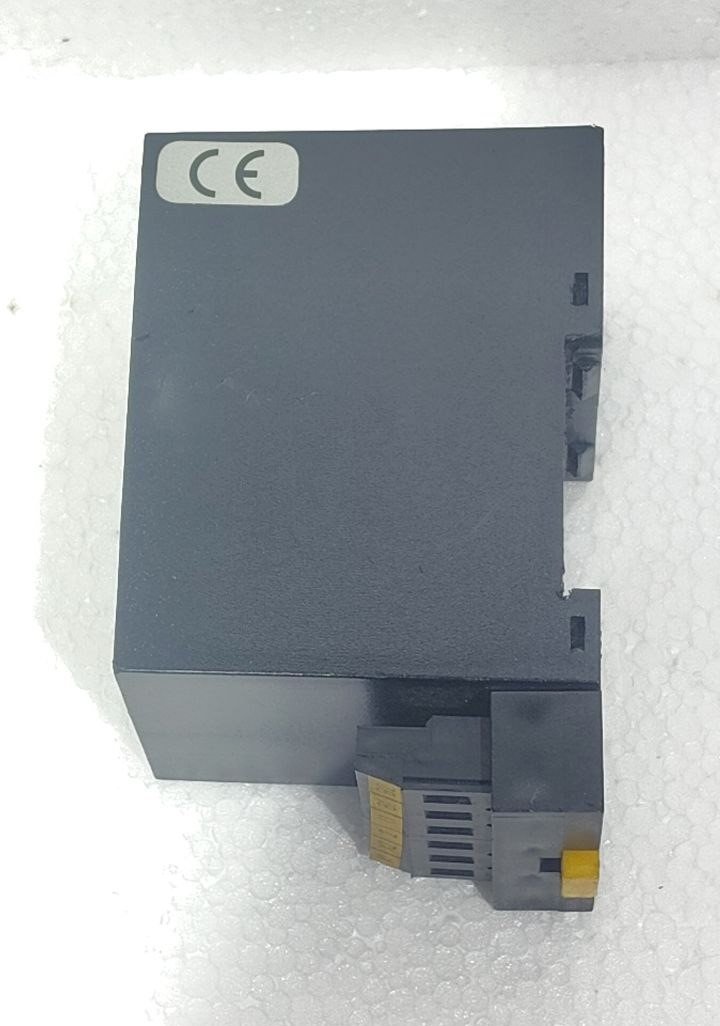 DEIF 0.5 212506.40 VOLTAGE TRANSDUCER 440 VAC INPUT 0-50V OUTPUT 0-20 mA (6)