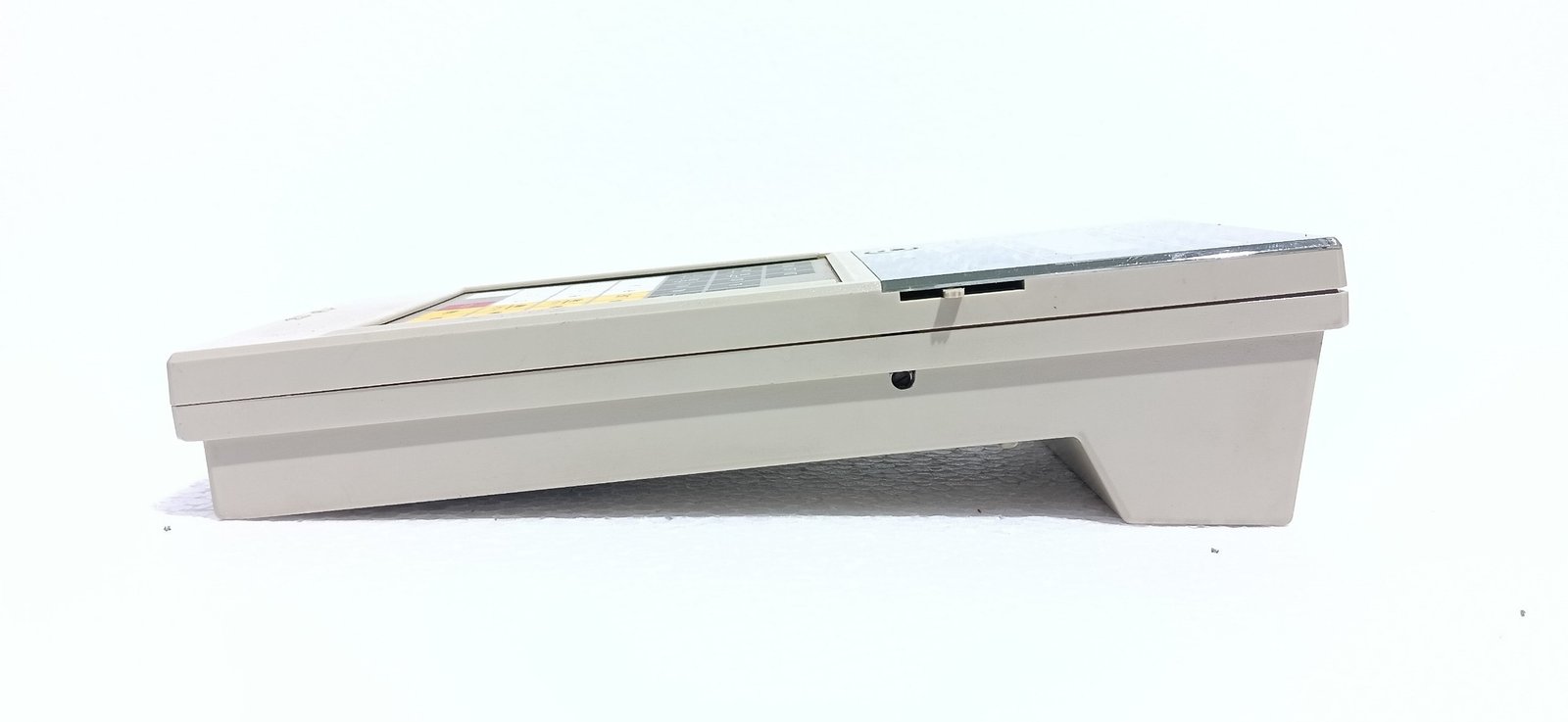 OMRON CORPORATION C200H-PRO27 PROGRAMMING CONSOLE 1260U 00301021 (2)