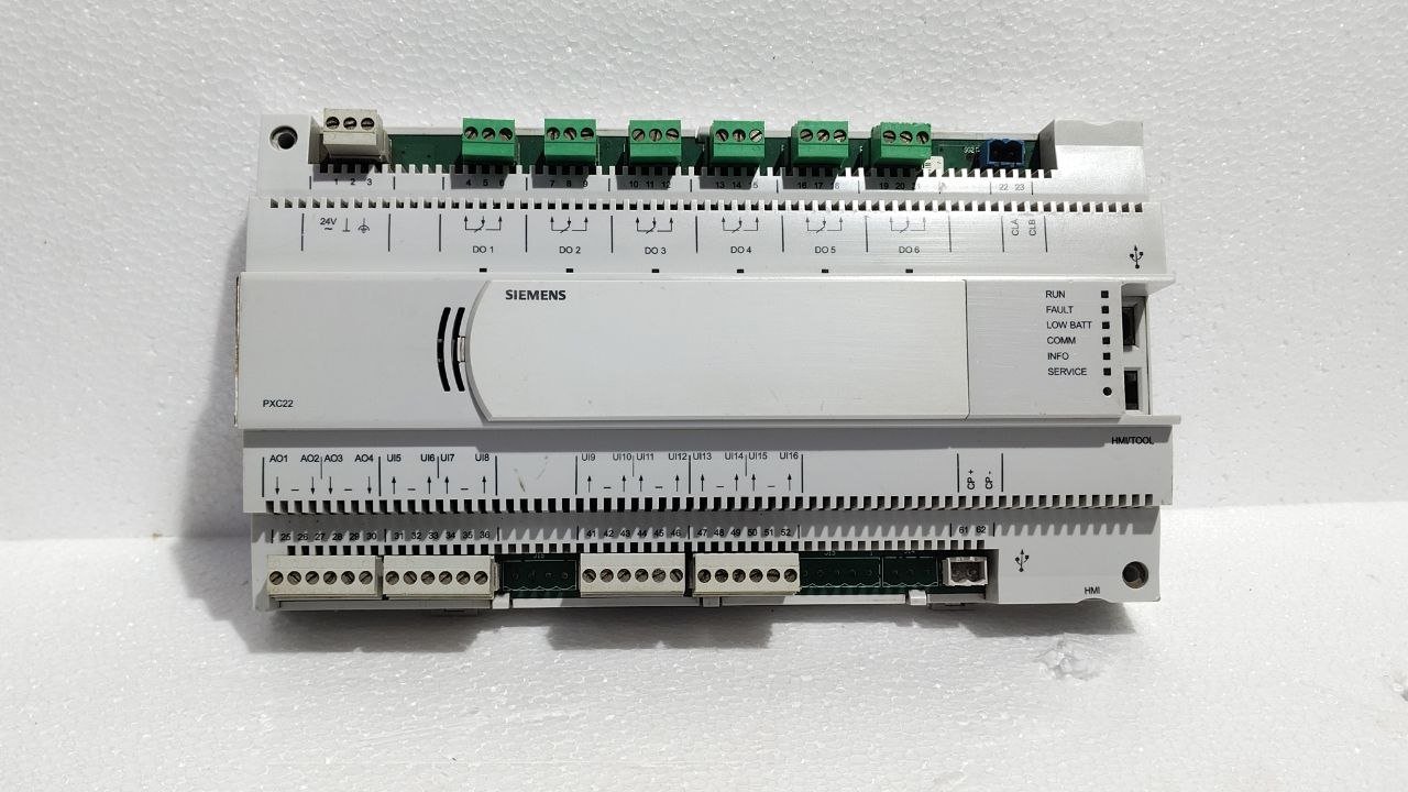 SIEMENS PXC22.D AUTOMATION STATION 120906H12524 IP20 30VA T50 (12)